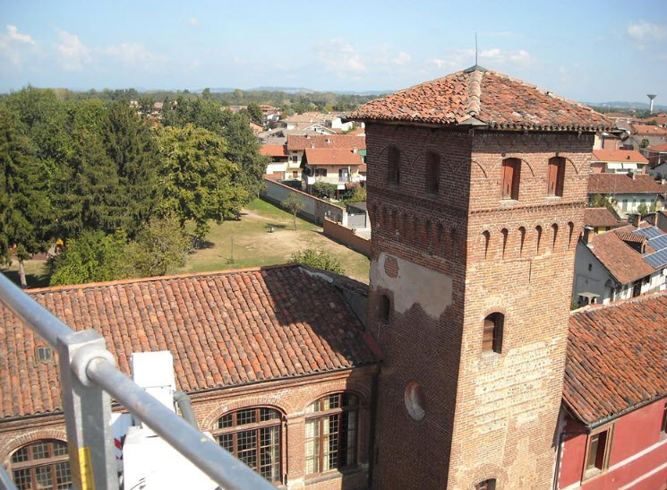 Castello dei Conti Frola di Montanaro, Italy